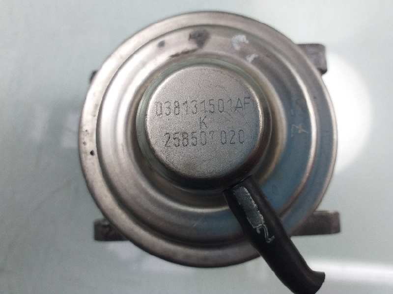 Recambio de valvula egr para volkswagen golf v berlina (1k1) sportline referencia OEM IAM 038131501AF  
