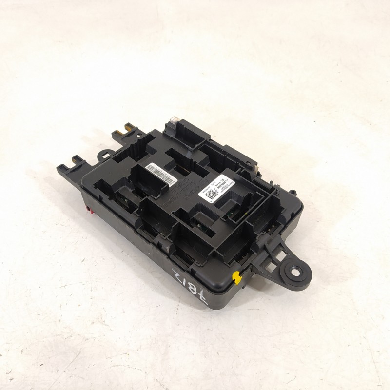 Recambio de caja reles / fusibles para bmw serie 3 touring (f31) 2.0 16v diesel referencia OEM IAM 9337880  