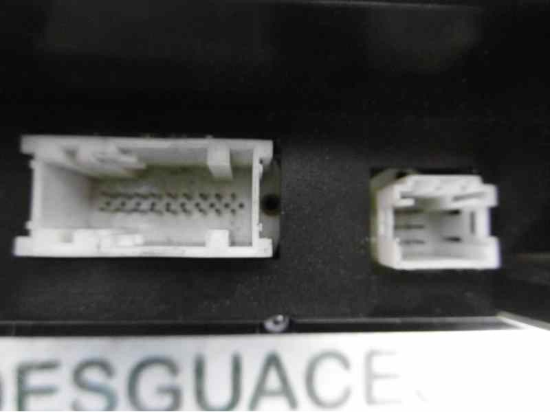 Recambio de mando climatizador para bmw serie 3 berlina (e46) 320d referencia OEM IAM 64116941732 5HB00887817 