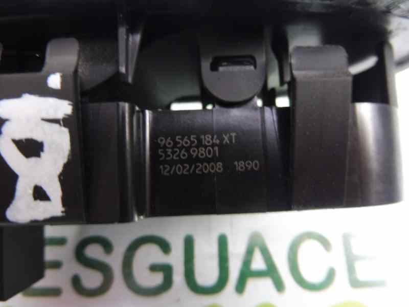 Recambio de mando elevalunas delantero derecho para peugeot 308 gt referencia OEM IAM 96565184XT  