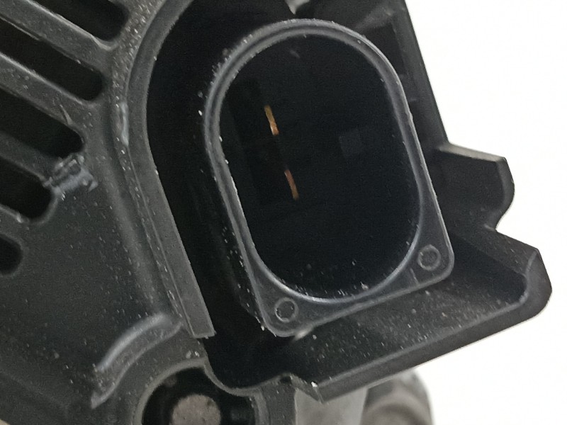 Recambio de alternador para volkswagen passat berlina (3c2) advance referencia OEM IAM 03L903023E  