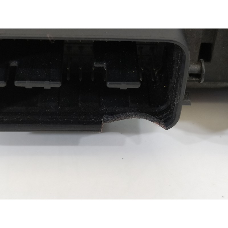 Recambio de centralita motor uce para suzuki swift berlina (mz) gl (5-ptas.) referencia OEM IAM 3392062J1 1123000393 