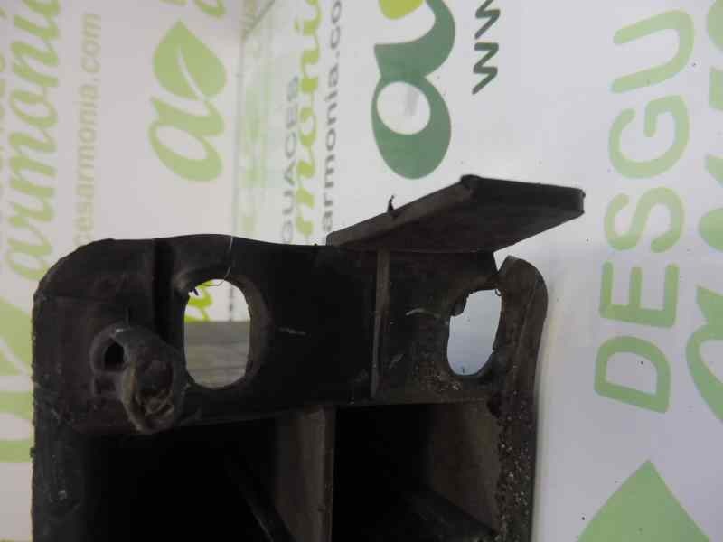 Recambio de travesaño inferior para peugeot 308 gt referencia OEM IAM 9656741480  
