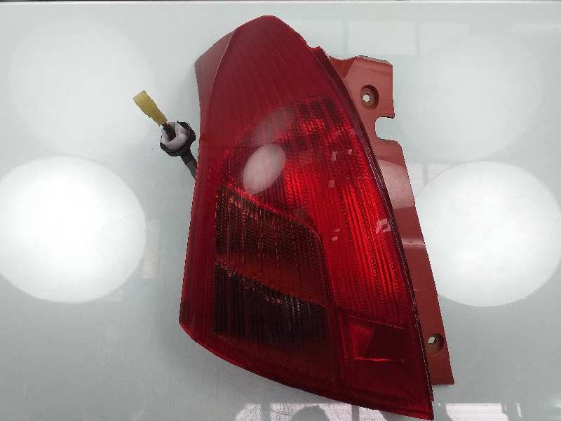 Recambio de piloto trasero izquierdo para suzuki swift berlina (mz) gl (5-ptas.) referencia OEM IAM   