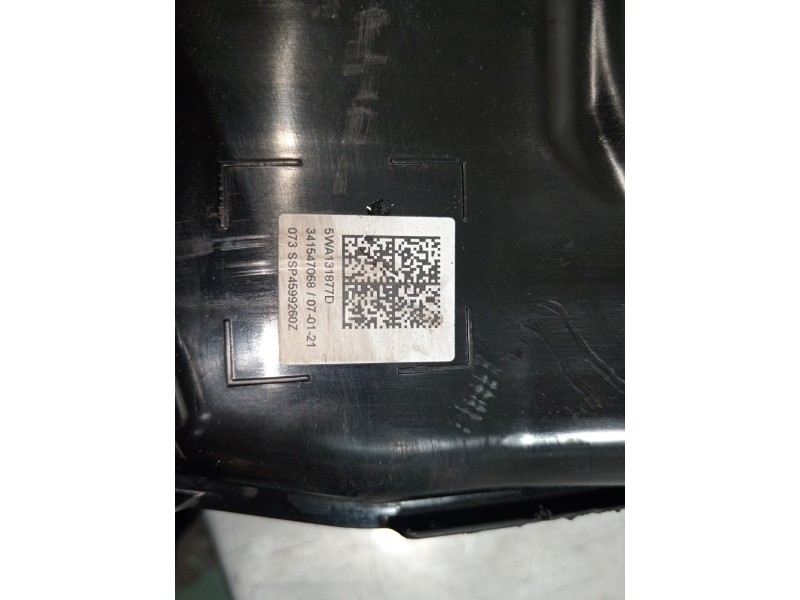 Recambio de deposito adblue para audi a3 sportback (8y) gy referencia OEM IAM 5Q0131969E 5Q0131877AB 5WA131877D