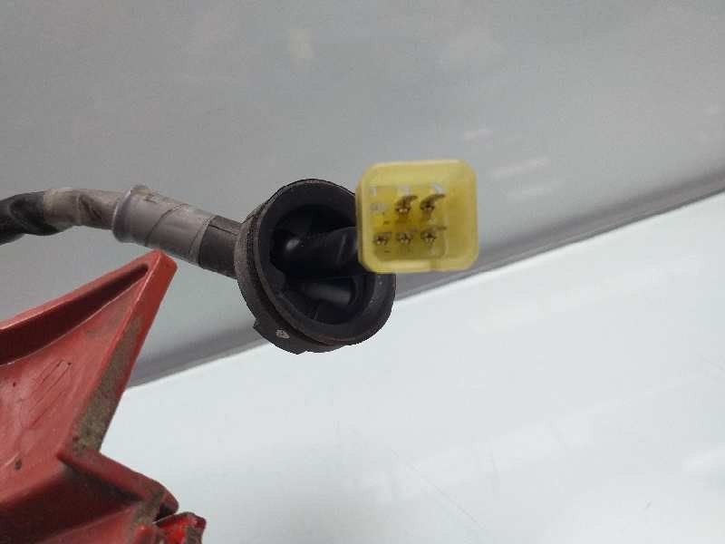 Recambio de piloto trasero derecho para suzuki swift berlina (mz) gl (5-ptas.) referencia OEM IAM 3565054G00  