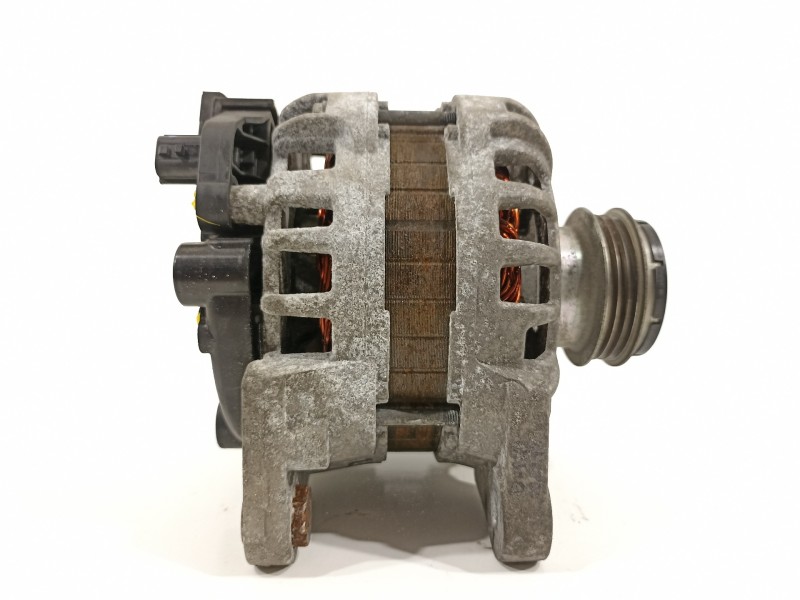 Recambio de alternador para renault clio iv 1.2 16v referencia OEM IAM 231001107R F000BL04BD 