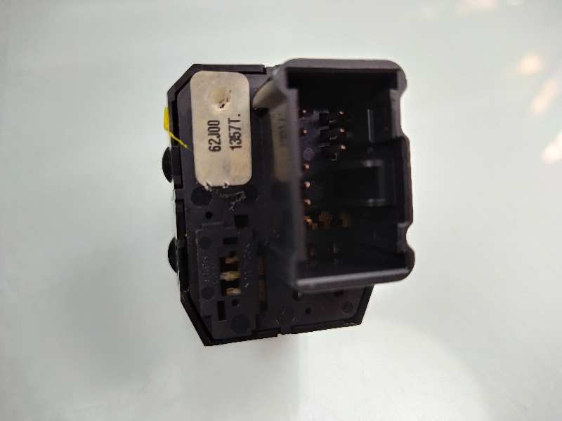 Recambio de mando retrovisor para suzuki swift berlina (mz) gl (5-ptas.) referencia OEM IAM 3795062J00000  