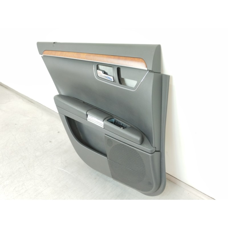 Recambio de guarnecido puerta trasera izquierda para mercedes-benz clase s (w221) berlina 350 (221.056) referencia OEM IAM 22182