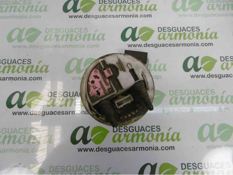 Recambio de bomba combustible para citroën xsara berlina 2.0i 16v exclusive referencia OEM IAM 9631944280  