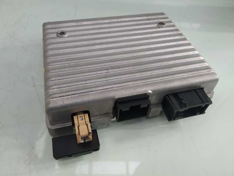 Recambio de modulo electronico para opel astra j lim. excellence referencia OEM IAM 13353284  