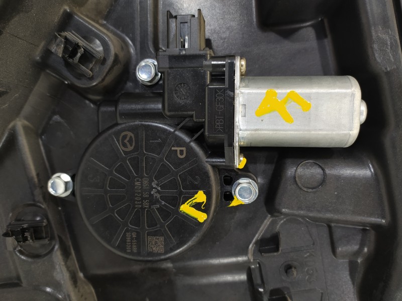 Recambio de elevalunas delantero derecho para mazda cx-5 center-line 2wd referencia OEM IAM KD5358597X CM012030 D6515858X