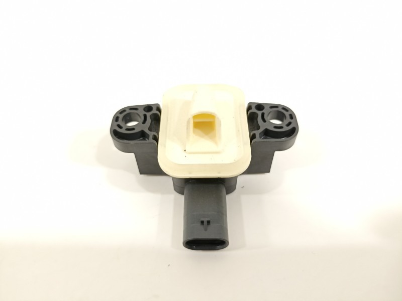 Recambio de sensor para mercedes-benz clase a (w176) a 200 cdi blueefficiency (176.001) referencia OEM IAM A1668210351 56054084A