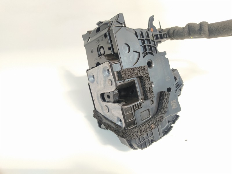 Recambio de cerradura puerta delantera derecha para renault clio iv 1.2 16v referencia OEM IAM 805024563R  