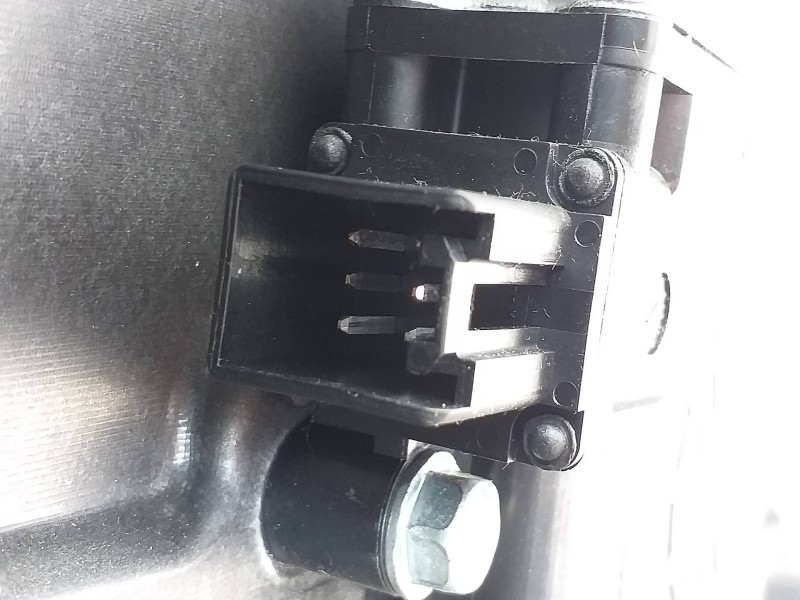 Recambio de elevalunas trasero derecho para mazda cx-5 center-line 2wd referencia OEM IAM KD5372597X  