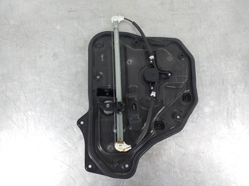 Recambio de elevalunas trasero derecho para mazda cx-5 center-line 2wd referencia OEM IAM KD5372597X  