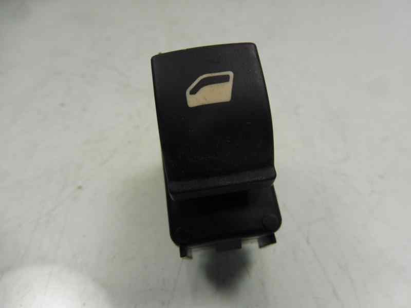 Recambio de mando elevalunas trasero izquierdo para citroën c4 lim. collection referencia OEM IAM 96657926XT  