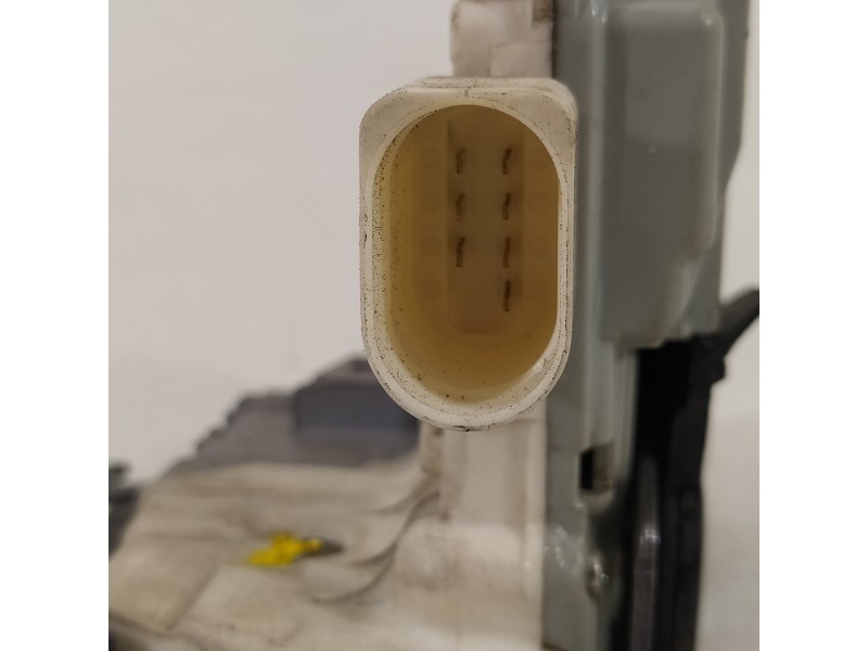 Recambio de cerradura puerta trasera derecha para seat leon (1p1) comfort limited referencia OEM IAM 1P0839016  