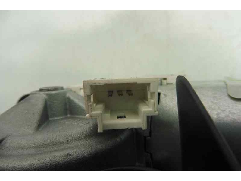 Recambio de motor limpia trasero para citroën c4 lim. collection referencia OEM IAM 9680477480 53031812 