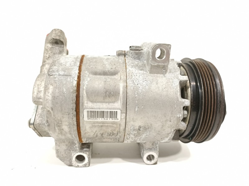 Recambio de compresor aire acondicionado para renault clio iv 1.2 16v referencia OEM IAM 926000050R  