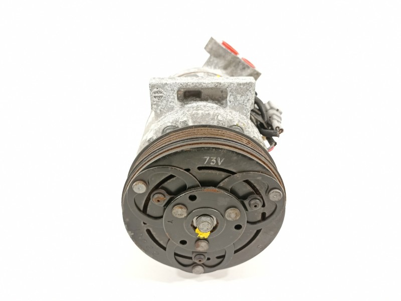 Recambio de compresor aire acondicionado para renault clio iv 1.2 16v referencia OEM IAM 926000050R  