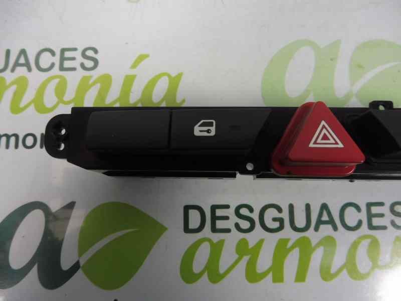 Recambio de warning para kia cee´d concept referencia OEM IAM 93700-1H000 937001H010 