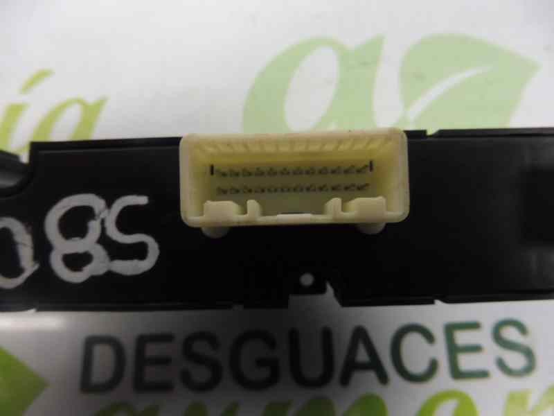 Recambio de warning para kia cee´d concept referencia OEM IAM 93700-1H000 937001H010 