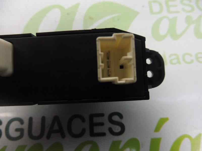 Recambio de warning para kia cee´d concept referencia OEM IAM 93700-1H000 937001H010 