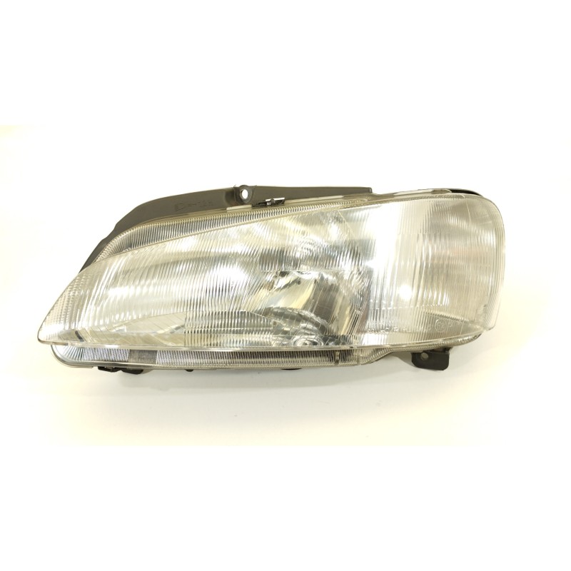 Recambio de faro izquierdo para peugeot 106 (s2) max referencia OEM IAM 89001990  