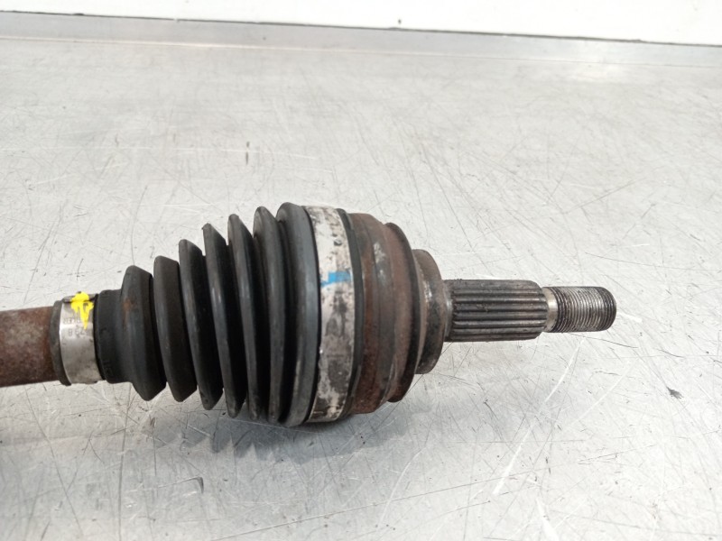 Recambio de transmision delantera izquierda para renault clio iv 1.2 16v referencia OEM IAM 391018662R  