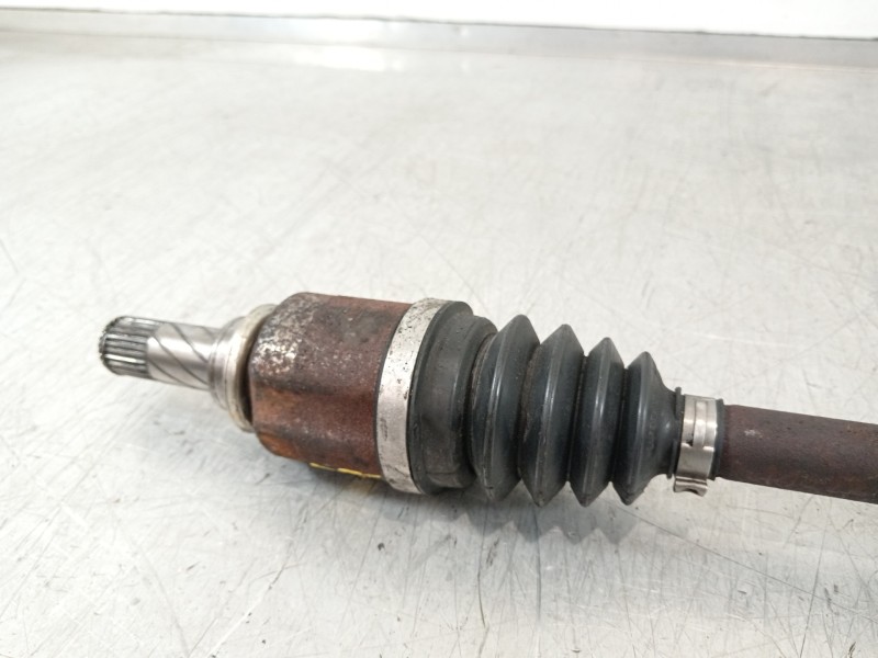 Recambio de transmision delantera izquierda para renault clio iv 1.2 16v referencia OEM IAM 391018662R  
