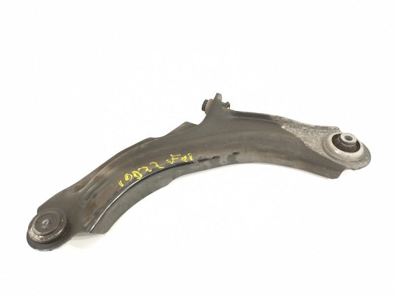 Recambio de brazo suspension inferior delantero derecho para renault clio iv 1.2 16v referencia OEM IAM 545049968R  