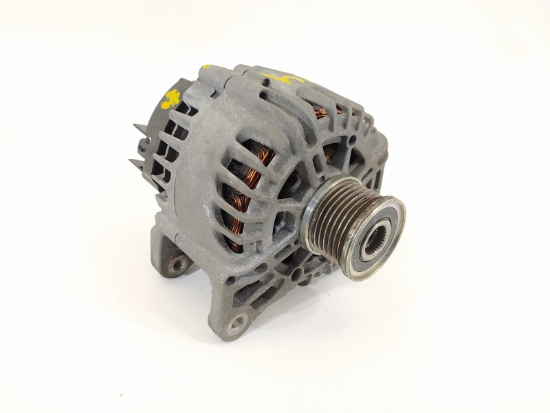 Recambio de alternador para renault scenic iii grand limited referencia OEM IAM 231007033R 260652B 215020838