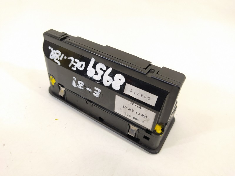 Recambio de mando elevalunas delantero izquierdo para bmw serie 5 berlina (e39) 525tds referencia OEM IAM 8368966  