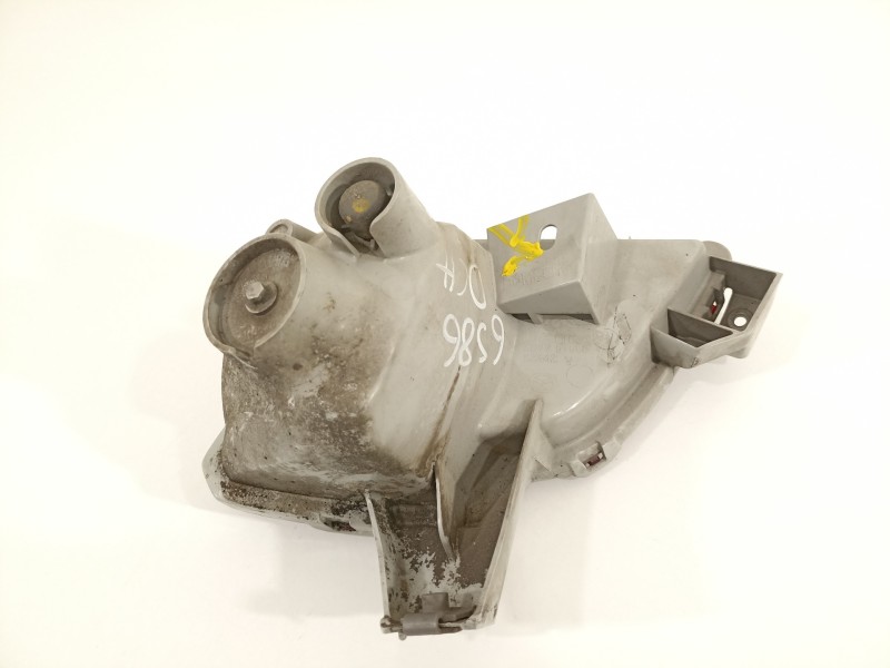 Recambio de piloto trasero derecho paragolpes para mazda cx-5 center-line 2wd referencia OEM IAM KD8151650  