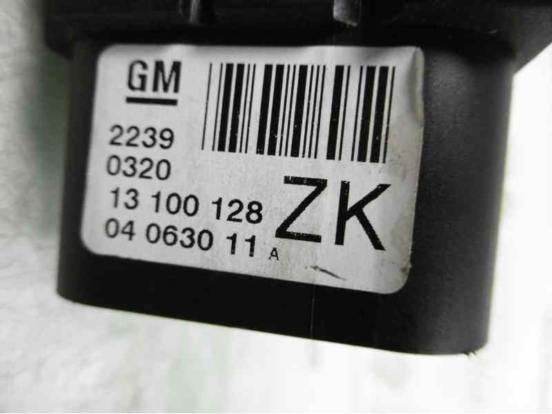 Recambio de mando luces para opel astra h berlina cosmo referencia OEM IAM 13100128 04063011 
