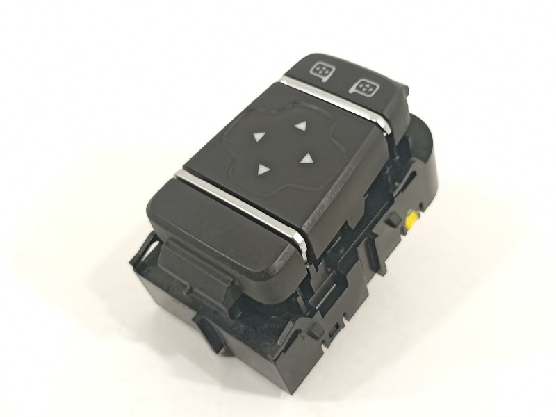 Recambio de mando retrovisor para renault clio iv 1.2 16v referencia OEM IAM 255700068R  