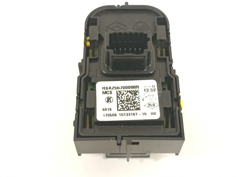 Recambio de mando retrovisor para renault clio iv 1.2 16v referencia OEM IAM 255700068R  