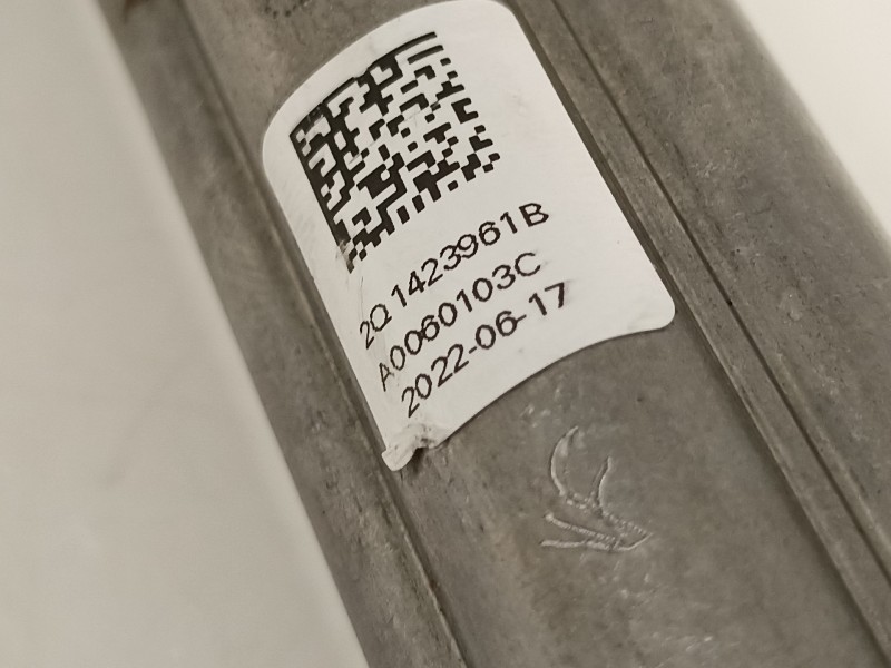 Recambio de cardan para seat ibiza (kj1) style go referencia OEM IAM 2Q1423961B  