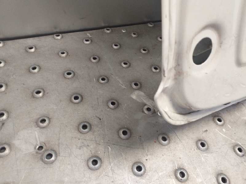 Recambio de porton trasero para audi a1 (8x) attraction referencia OEM IAM 8X3827023  