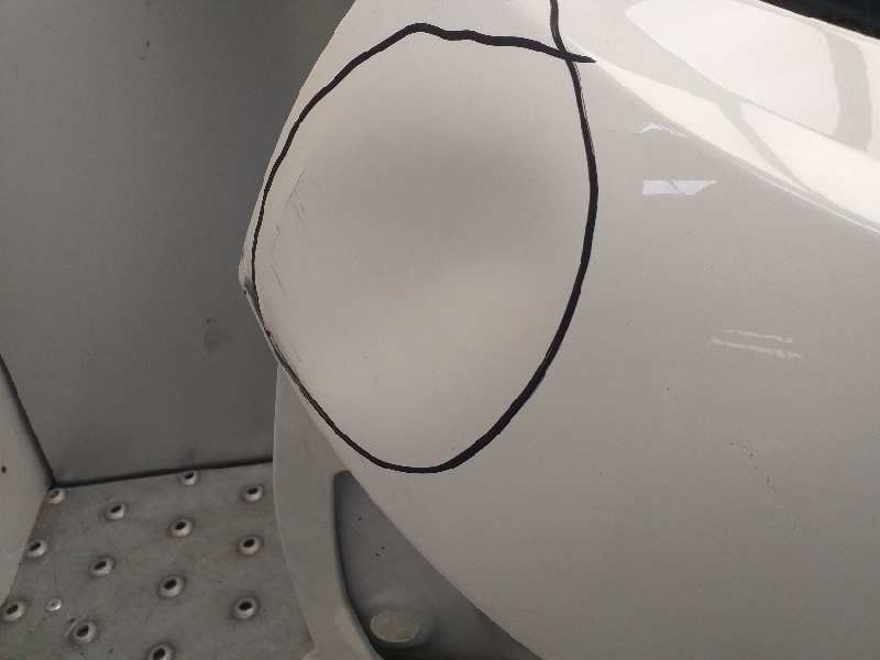 Recambio de porton trasero para audi a1 (8x) attraction referencia OEM IAM 8X3827023  