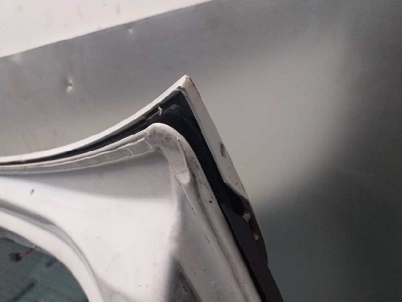 Recambio de porton trasero para audi a1 (8x) attraction referencia OEM IAM 8X3827023  