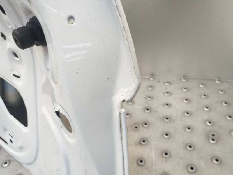 Recambio de porton trasero para audi a1 (8x) attraction referencia OEM IAM 8X3827023  