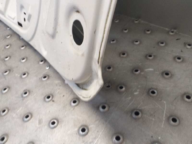 Recambio de porton trasero para audi a1 (8x) attraction referencia OEM IAM 8X3827023  