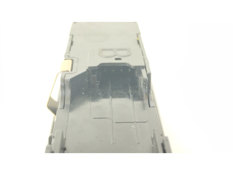 Recambio de sistema audio / radio cd para bmw serie 3 berlina (g20) 318d referencia OEM IAM 61317949453 200201 90026810