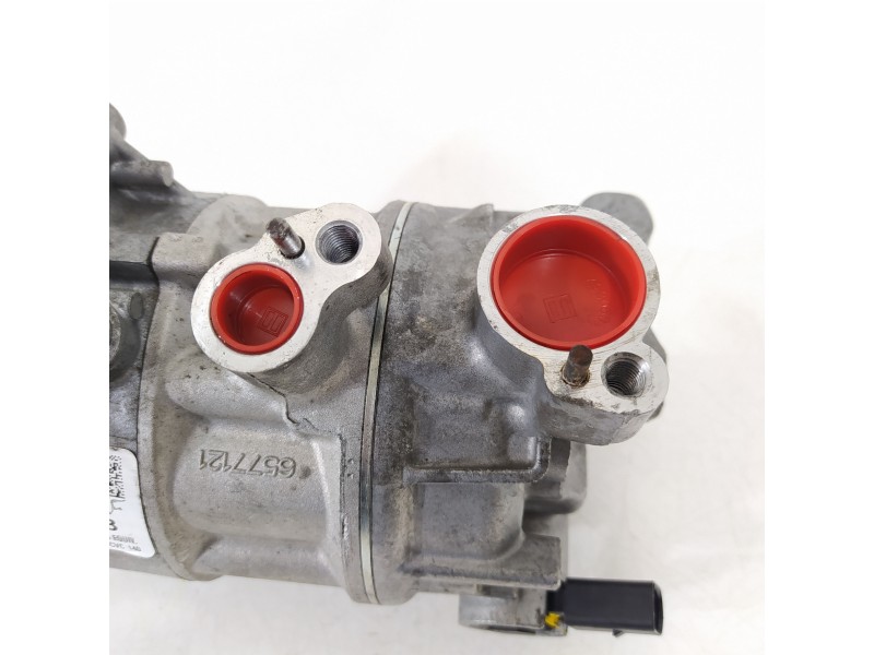 Recambio de compresor aire acondicionado para seat leon st (5f8) style edition referencia OEM IAM 5Q0816803B  