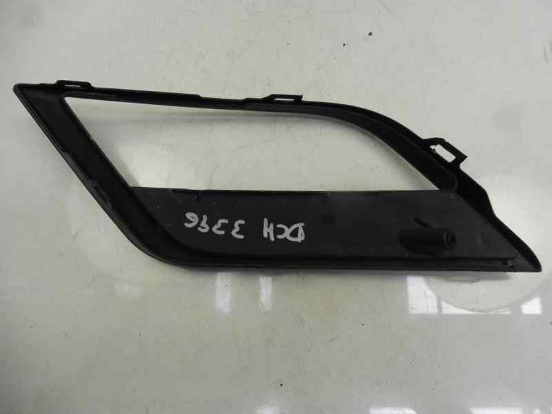 Recambio de rejilla paragolpes delantero para seat leon st (5f8) style referencia OEM IAM 5F0853666A  