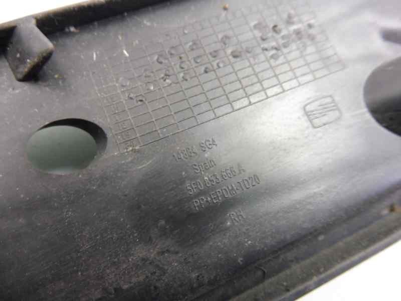 Recambio de rejilla paragolpes delantero para seat leon st (5f8) style referencia OEM IAM 5F0853666A  