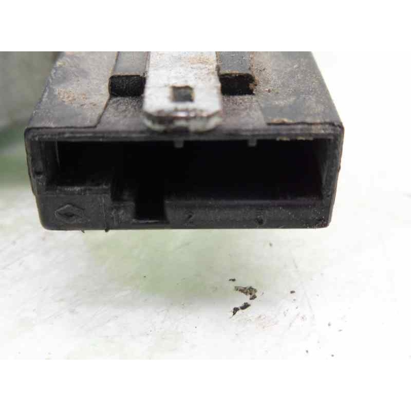 Recambio de motor limpia trasero para renault kangoo (f/kc0) confort expression referencia OEM IAM 8200365163 0390216753 