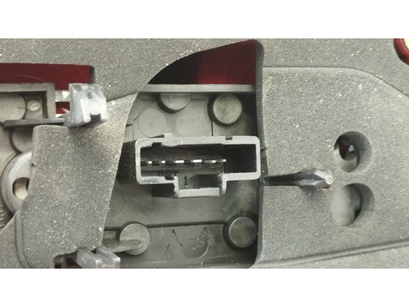 Recambio de piloto trasero izquierdo para peugeot 1007 urban referencia OEM IAM 9646116980 89031532 